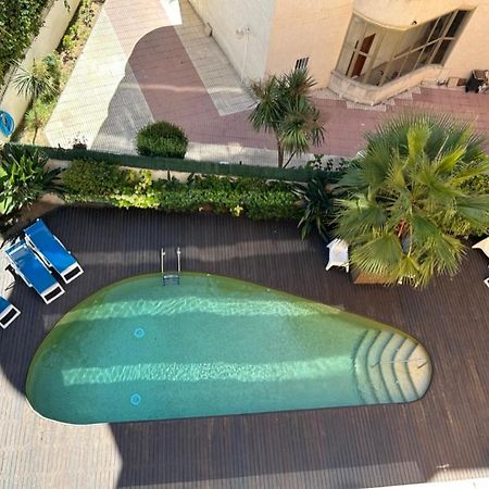 Fabuloso Apartamento Familiar Con Piscina En Salou Apartman Kültér fotó