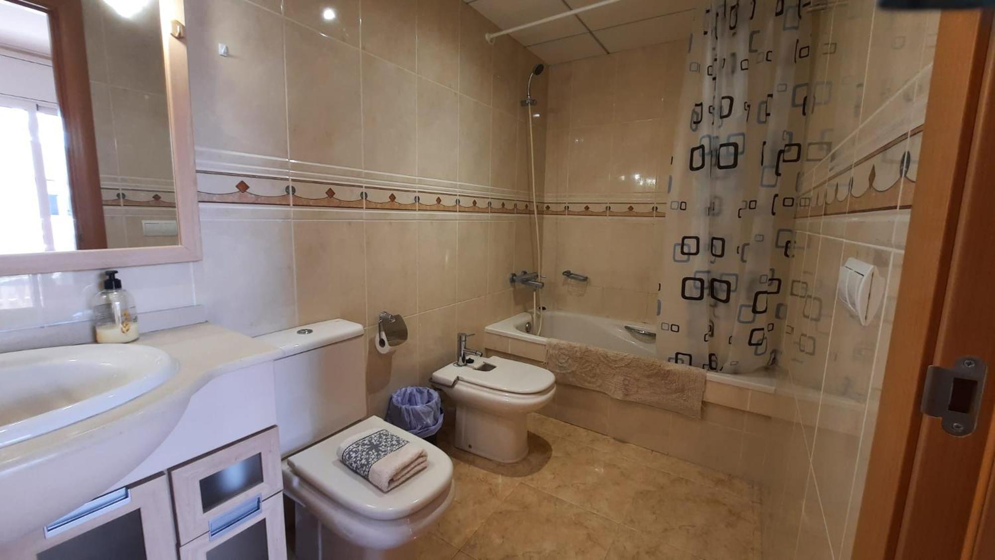 Fabuloso Apartamento Familiar Con Piscina En Salou Apartman Kültér fotó