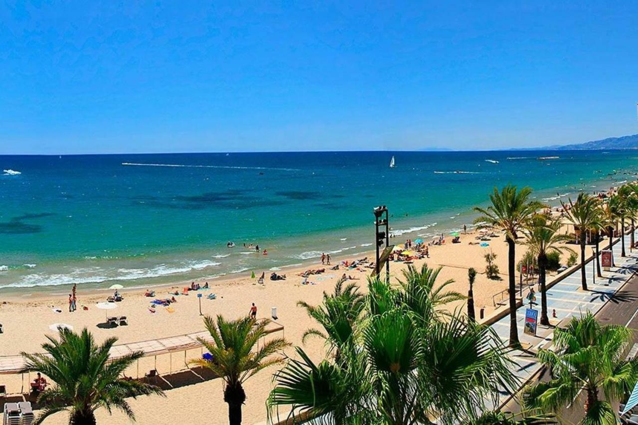Fabuloso Apartamento Familiar Con Piscina En Salou Apartman Kültér fotó
