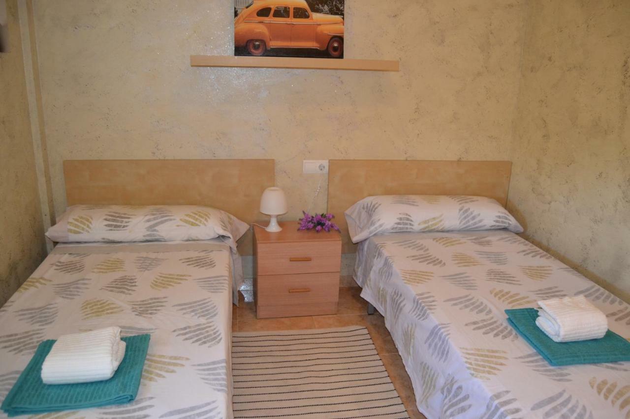Fabuloso Apartamento Familiar Con Piscina En Salou Apartman Kültér fotó