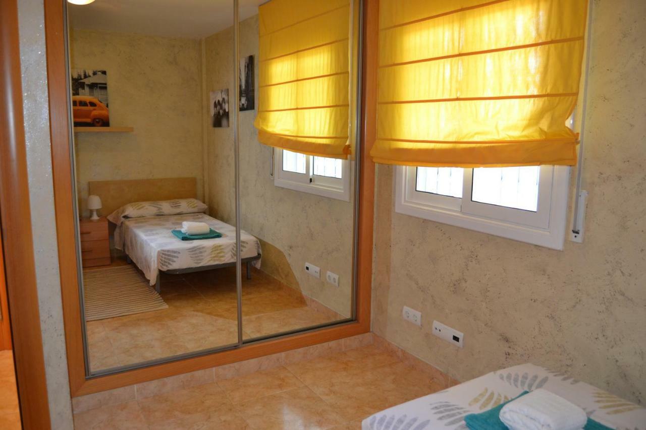 Fabuloso Apartamento Familiar Con Piscina En Salou Apartman Kültér fotó