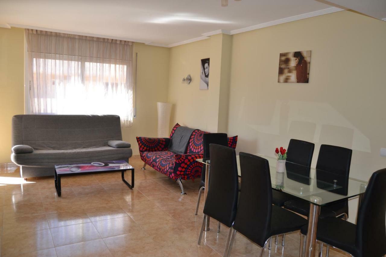 Fabuloso Apartamento Familiar Con Piscina En Salou Apartman Kültér fotó